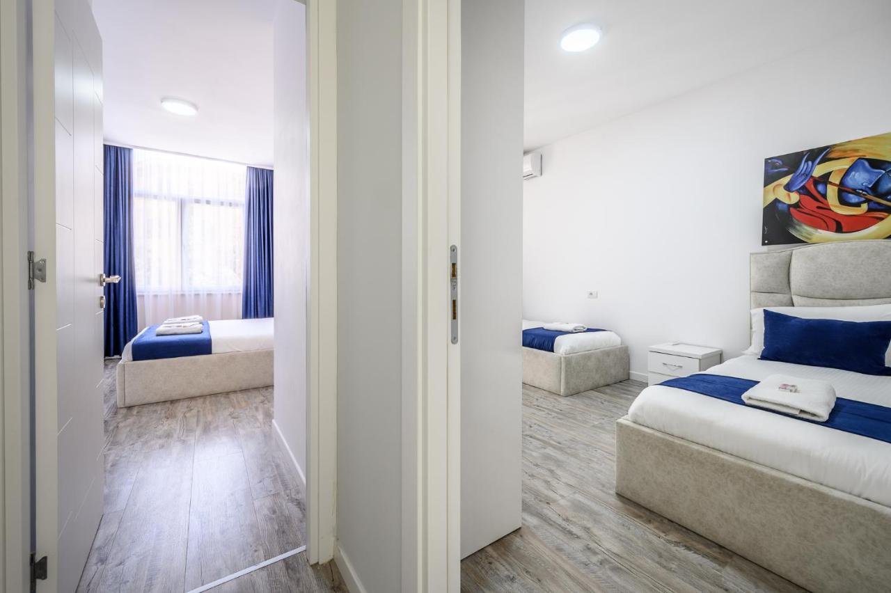 Miku Apartment-Modernly Designed Downtown ティラナ エクステリア 写真